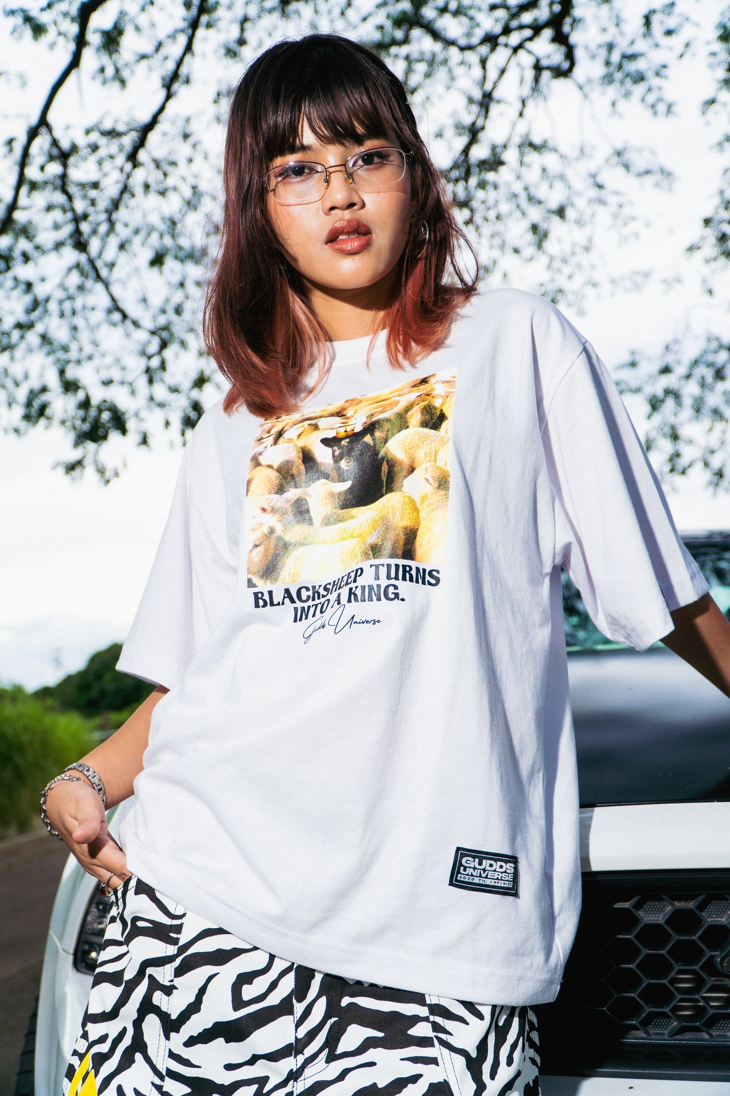 GUDDS UNIVERSE - “BLACK SHEEP” GRAPHIC TEE
