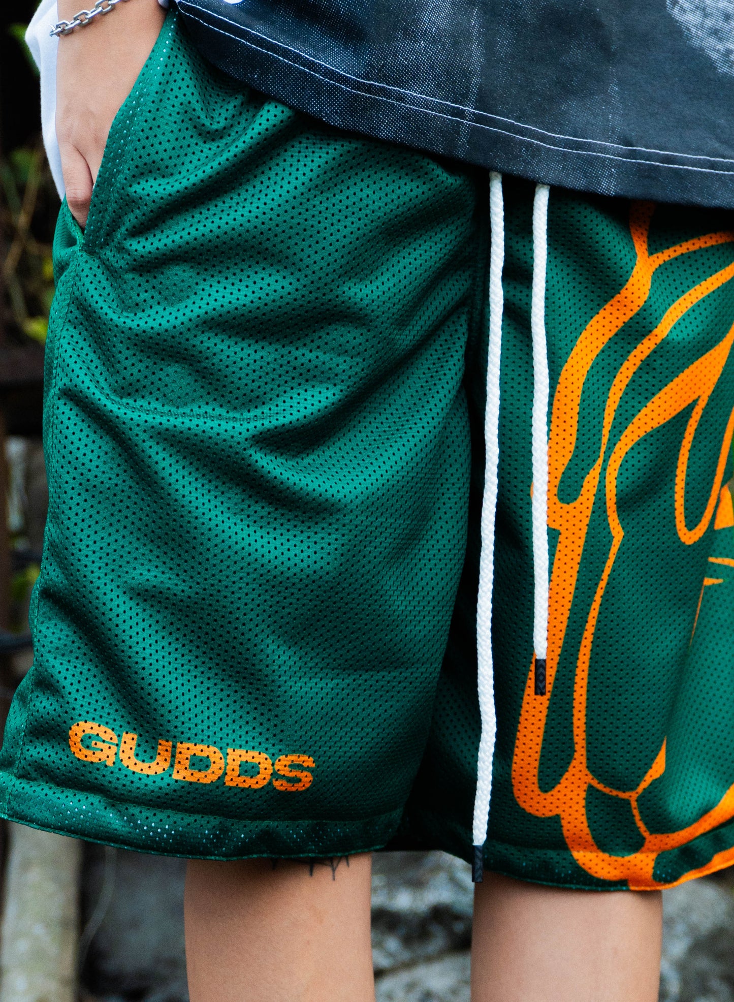 GUDDS "BIG HEAD" OG LOGO MESH SHORT