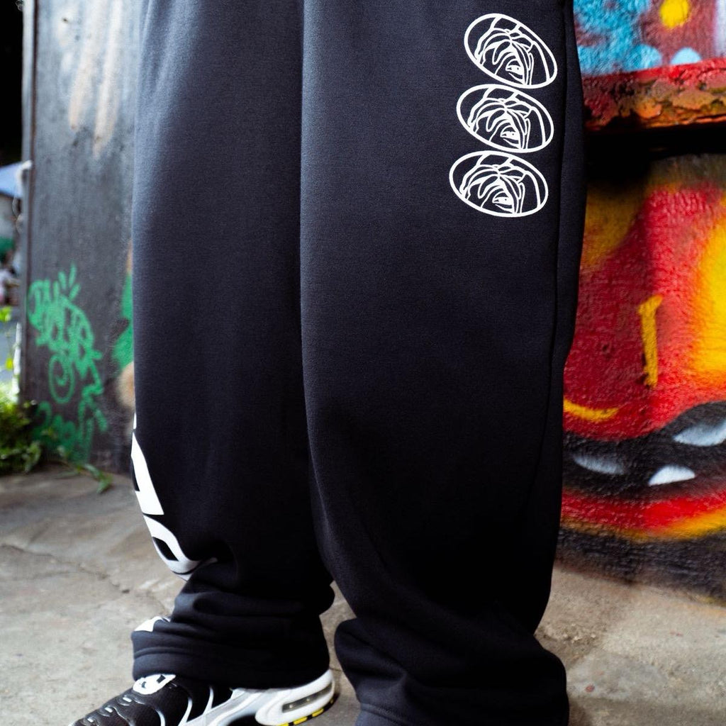 GUDDS UNIVERSE "COZY" BAGGY SWEATPANTS
