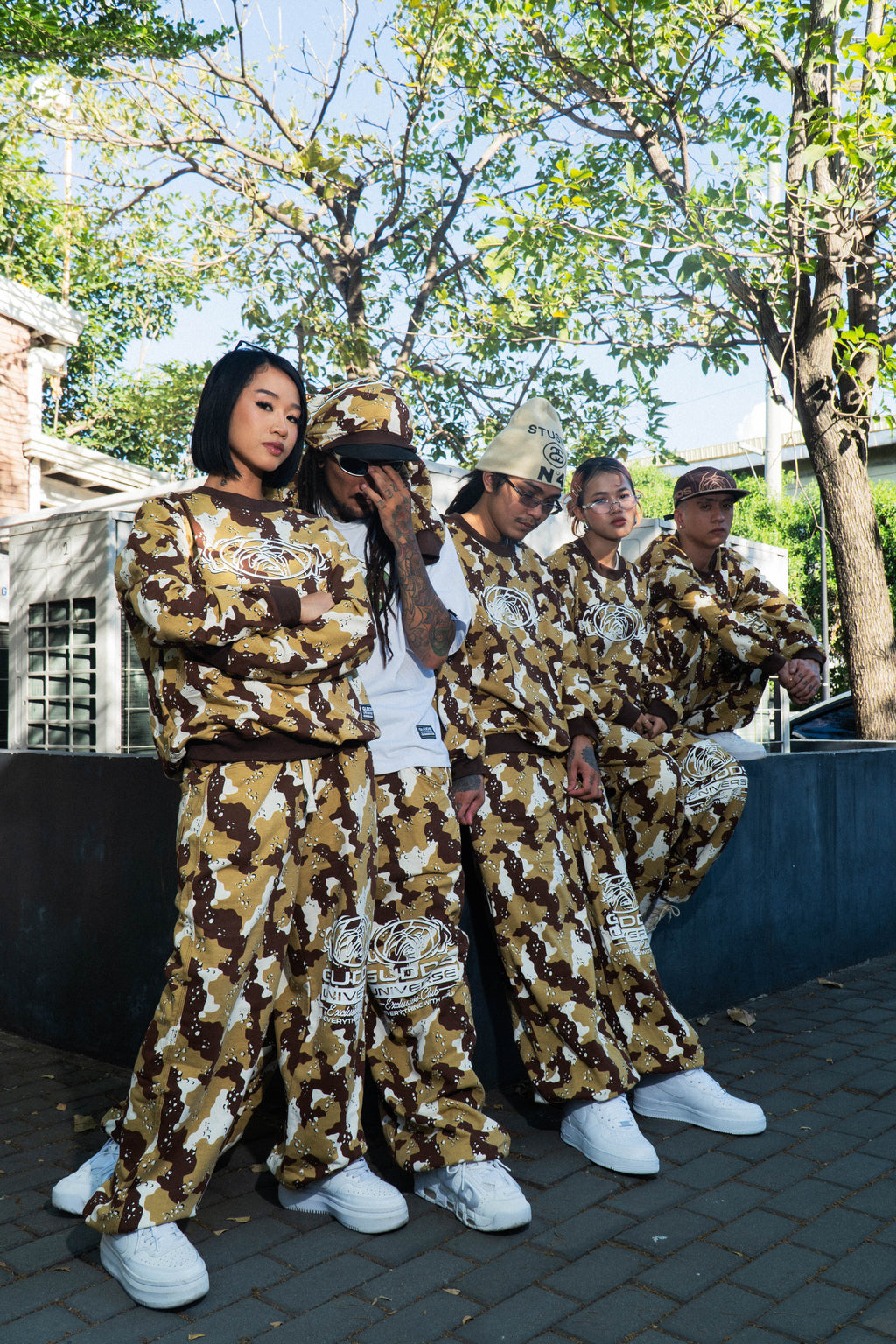 GUDDS - "EXCLUSIVE TOFFEE" CAMO (CREWNECK)