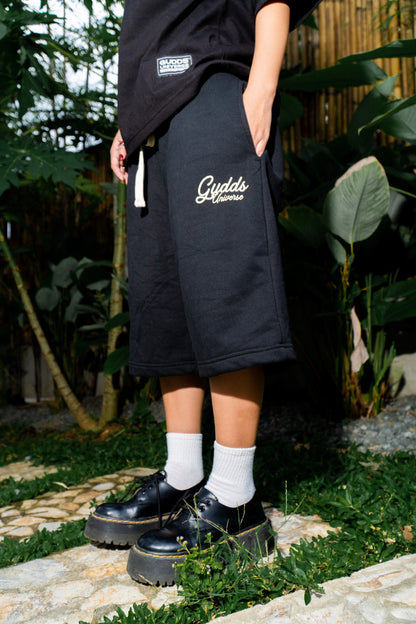 GUDDS UNIVERSE - “PEACE AND WEALTH” SWEATSHORT