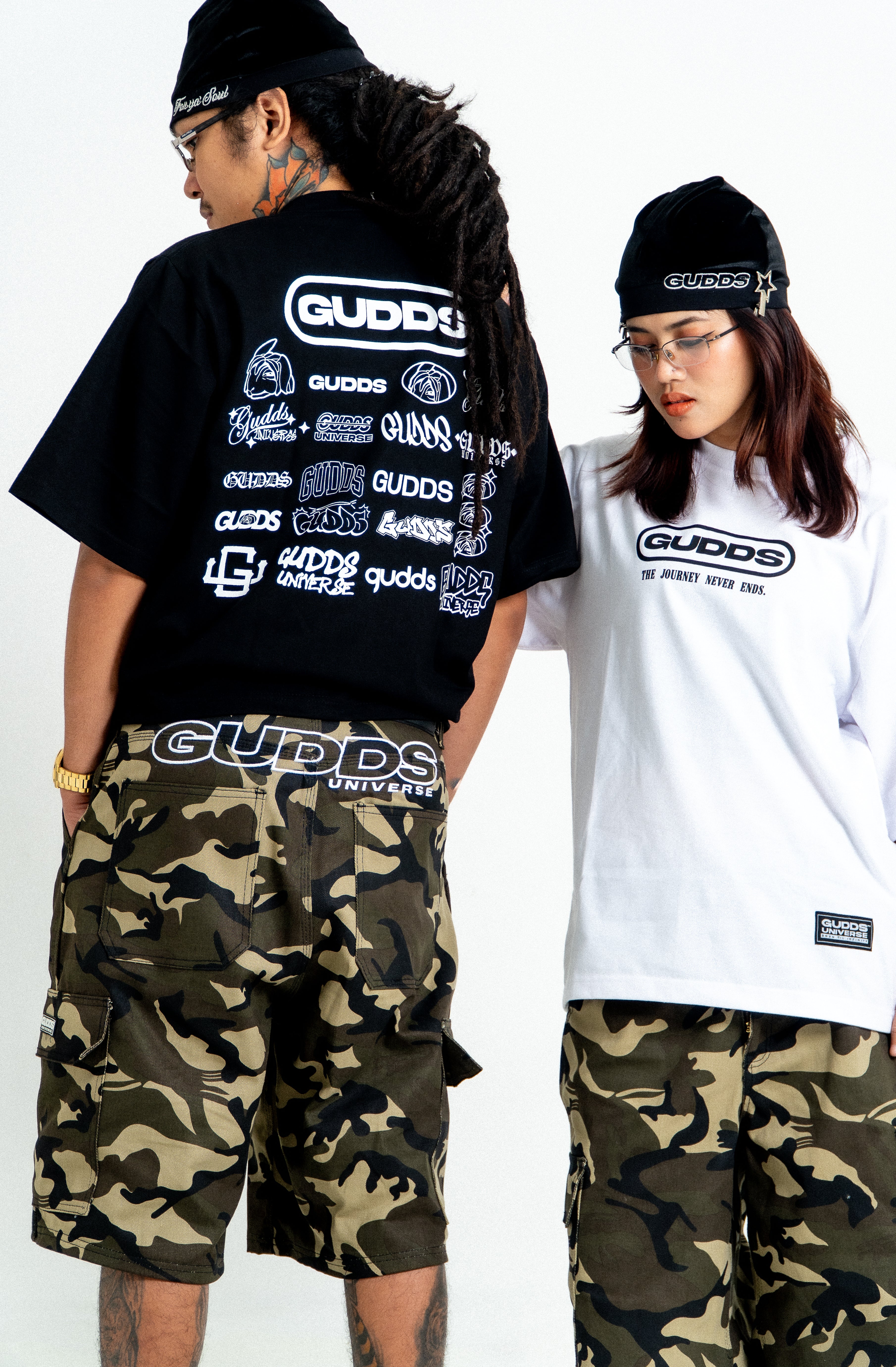 “ALL LOGOS” GRAPHIC TEE