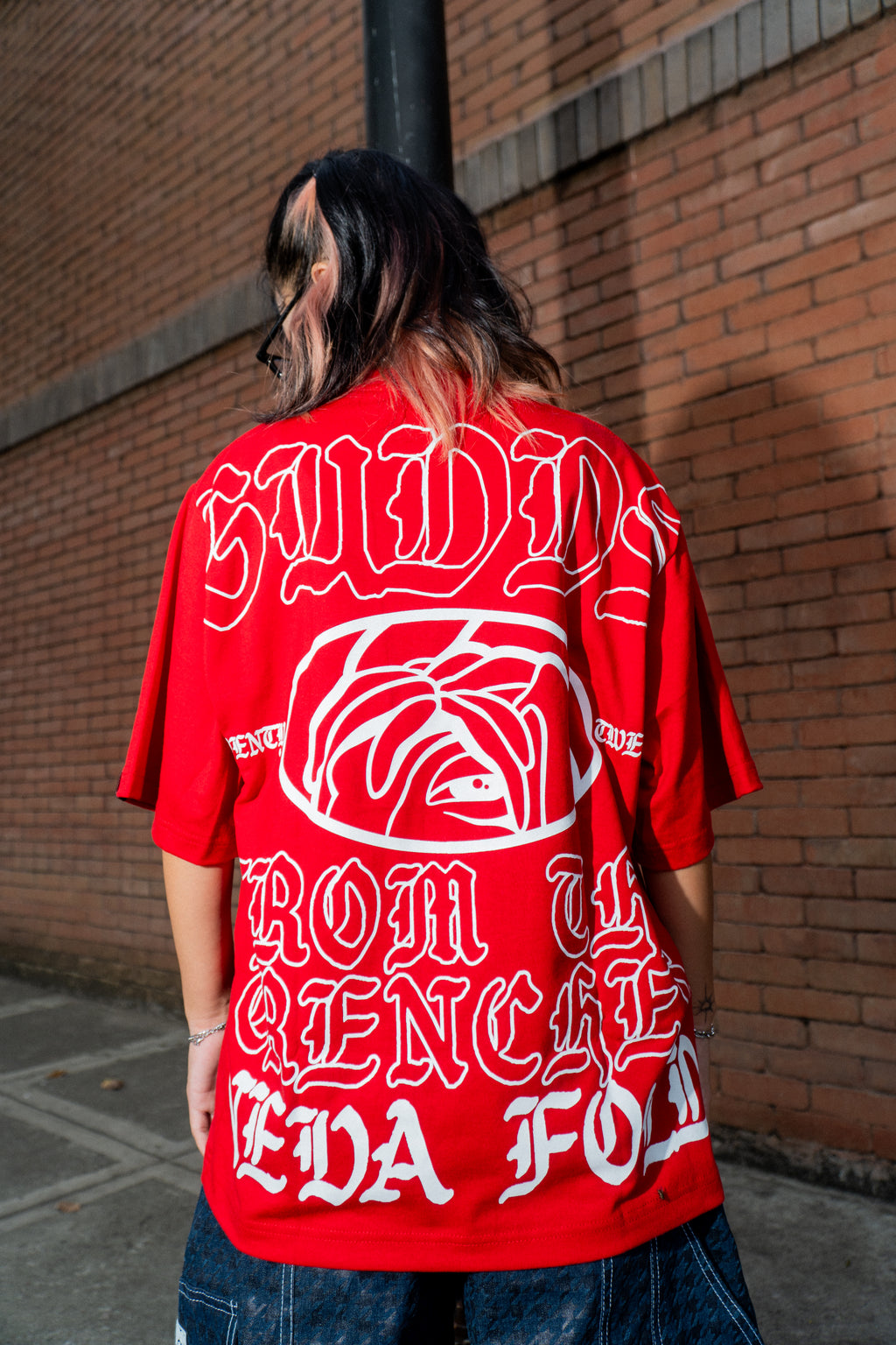 GUDDS UNIVERSE - "NEVA FOLD" BIG BACK PRINT TEE!