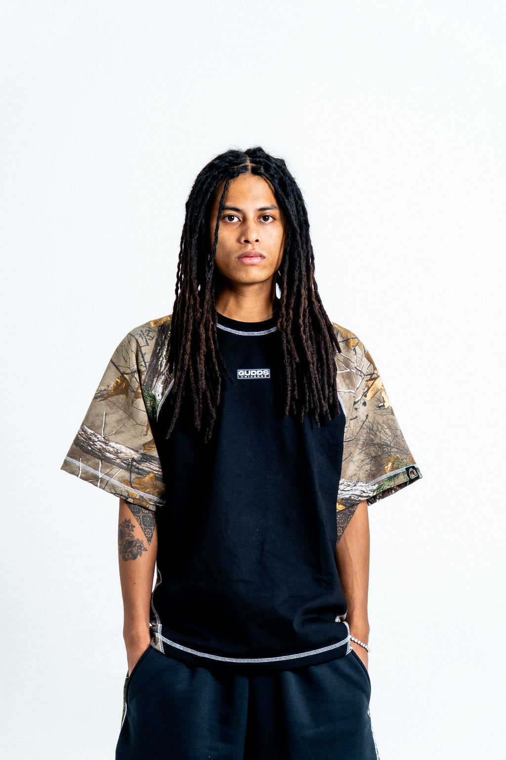 “RAGLANZ CAMO CAPSULE” TEE