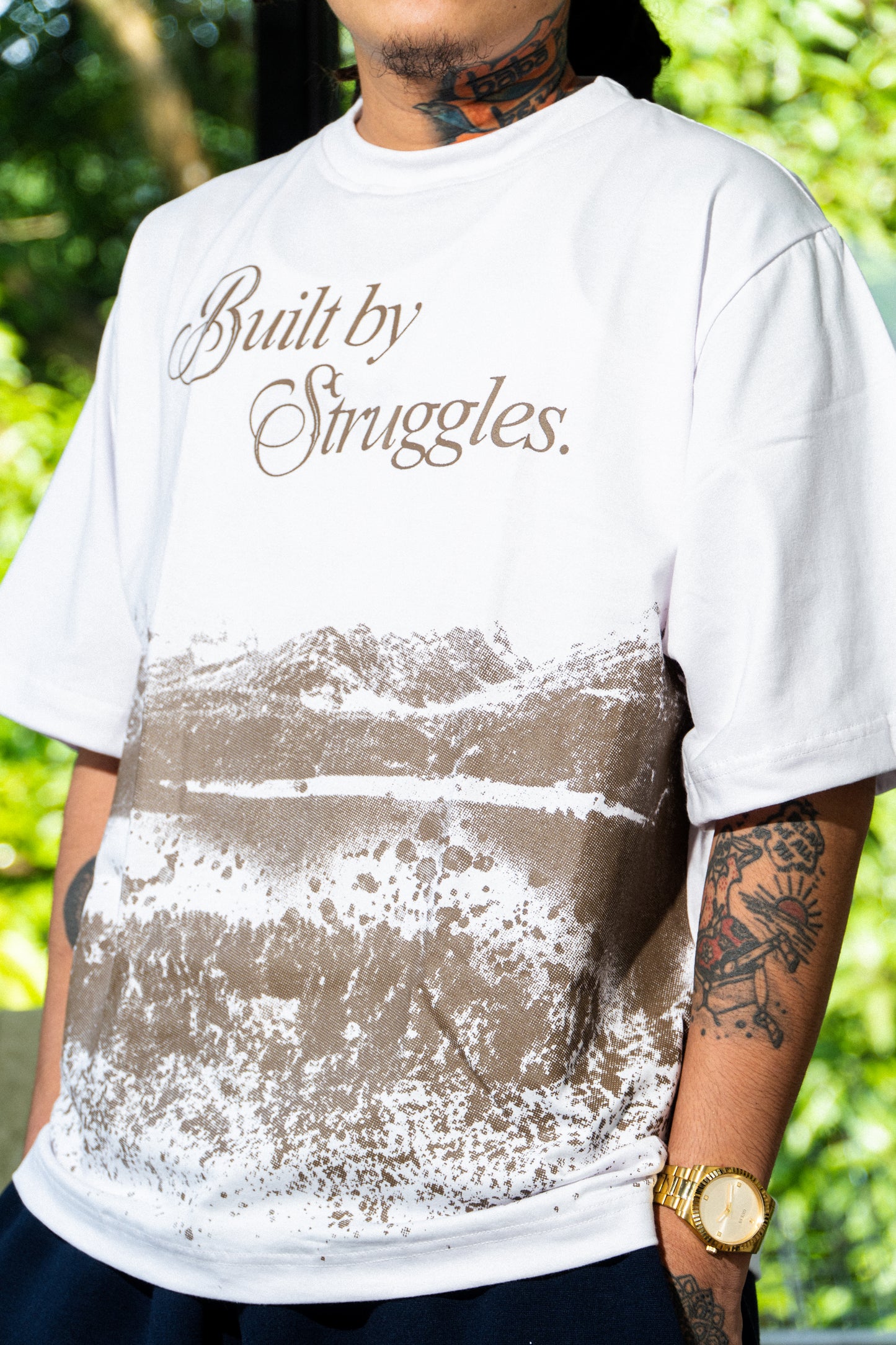 GUDDS UNIVERSE - “BUILT BY STRUGGLES” GRAPHIC TEE