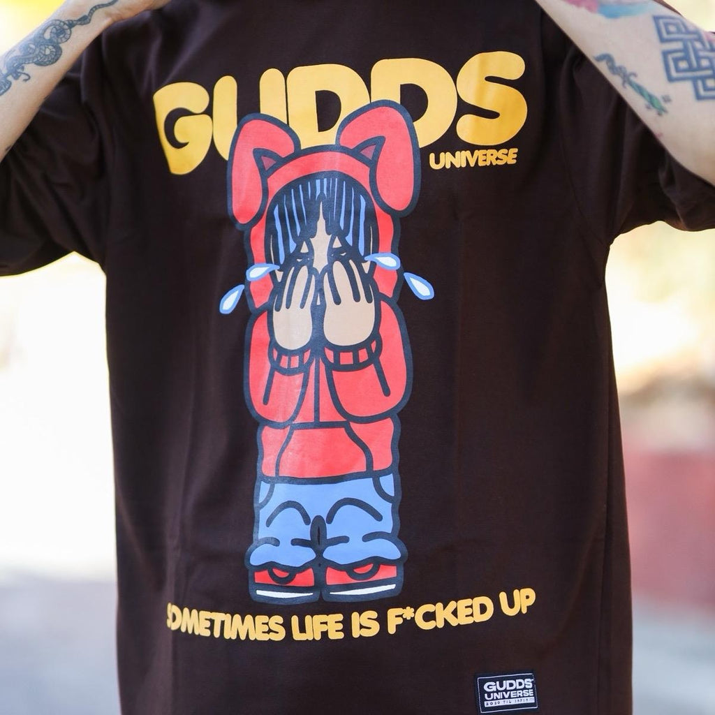 “SLIFU” GRAPHIC TEE (BROWN)