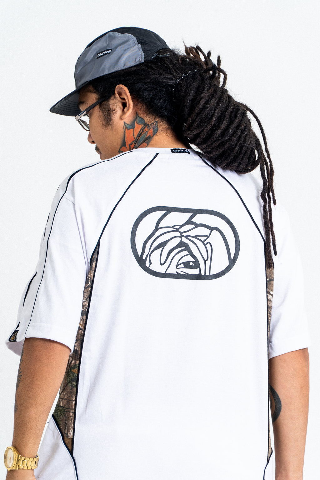 “SPLIT CAMO CAPSULE” GRAPHIC TEE