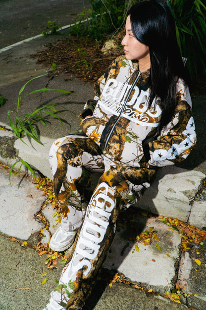 GUDDS UNIVERSE - “ REALTREE VANILLA” BAGGY PANTS