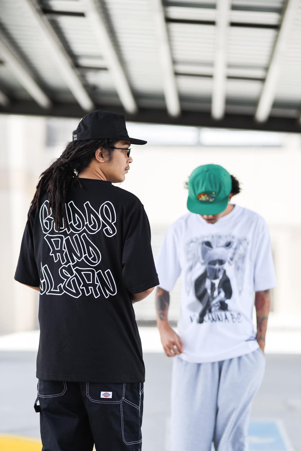 GUDDS UNIVERSE "GUDDS AND CLEAN" TEE