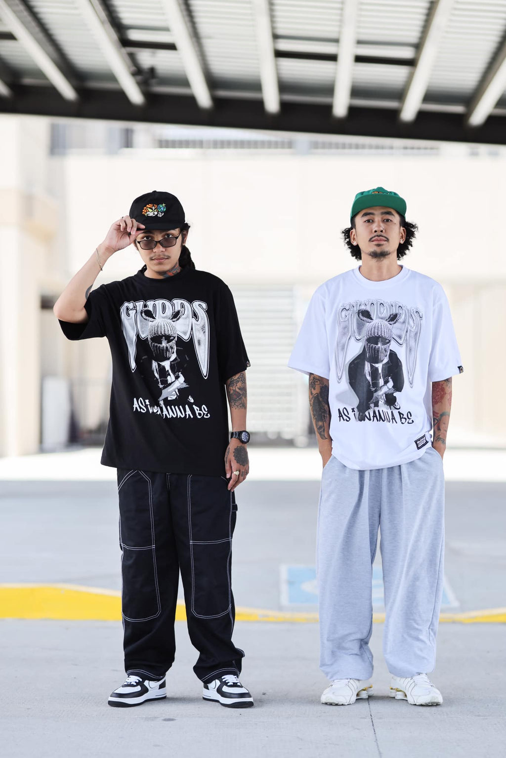 GUDDS UNIVERSE "GUDDS AND CLEAN" TEE