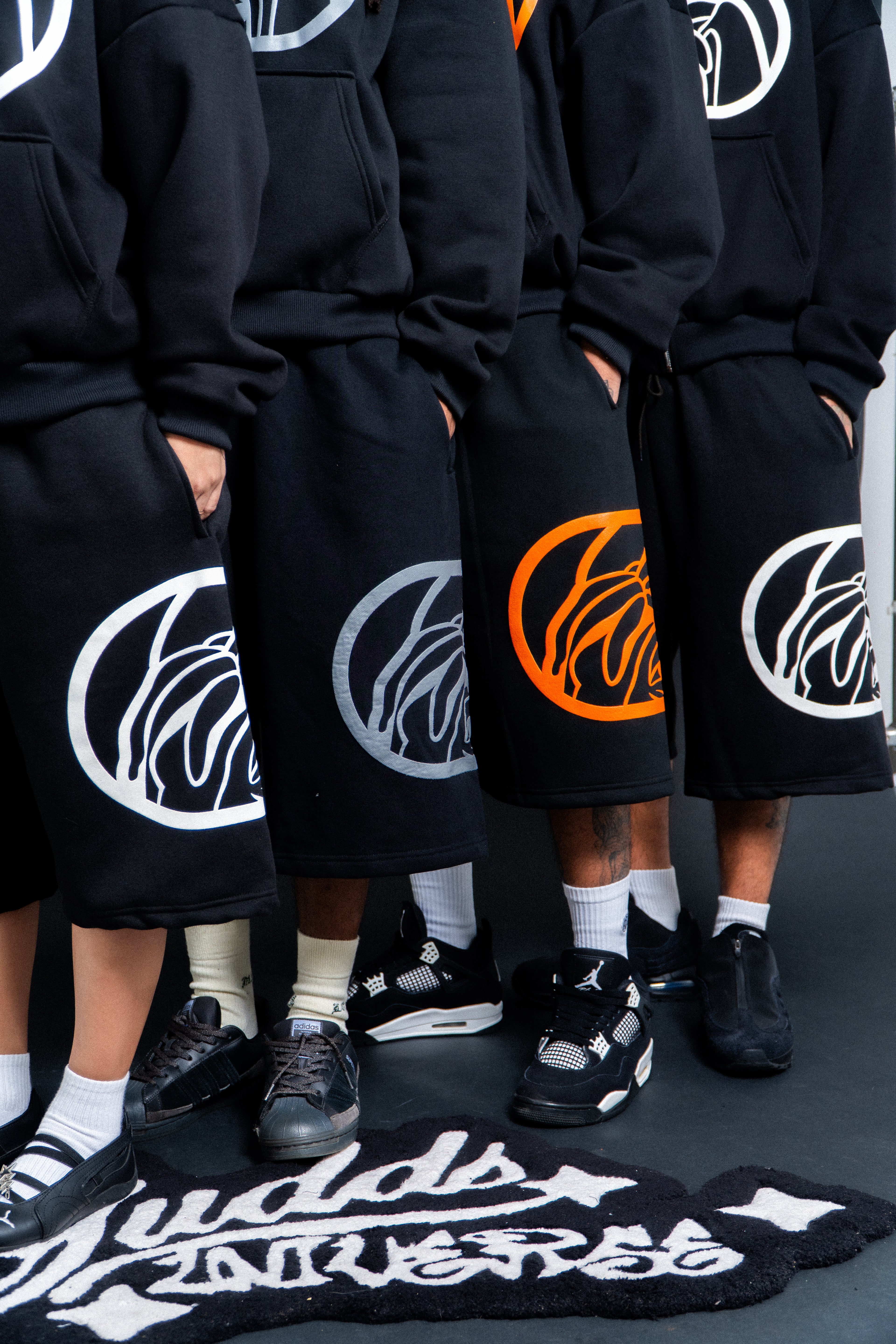 “CAPSOUL LOGO” SWEATSHORT