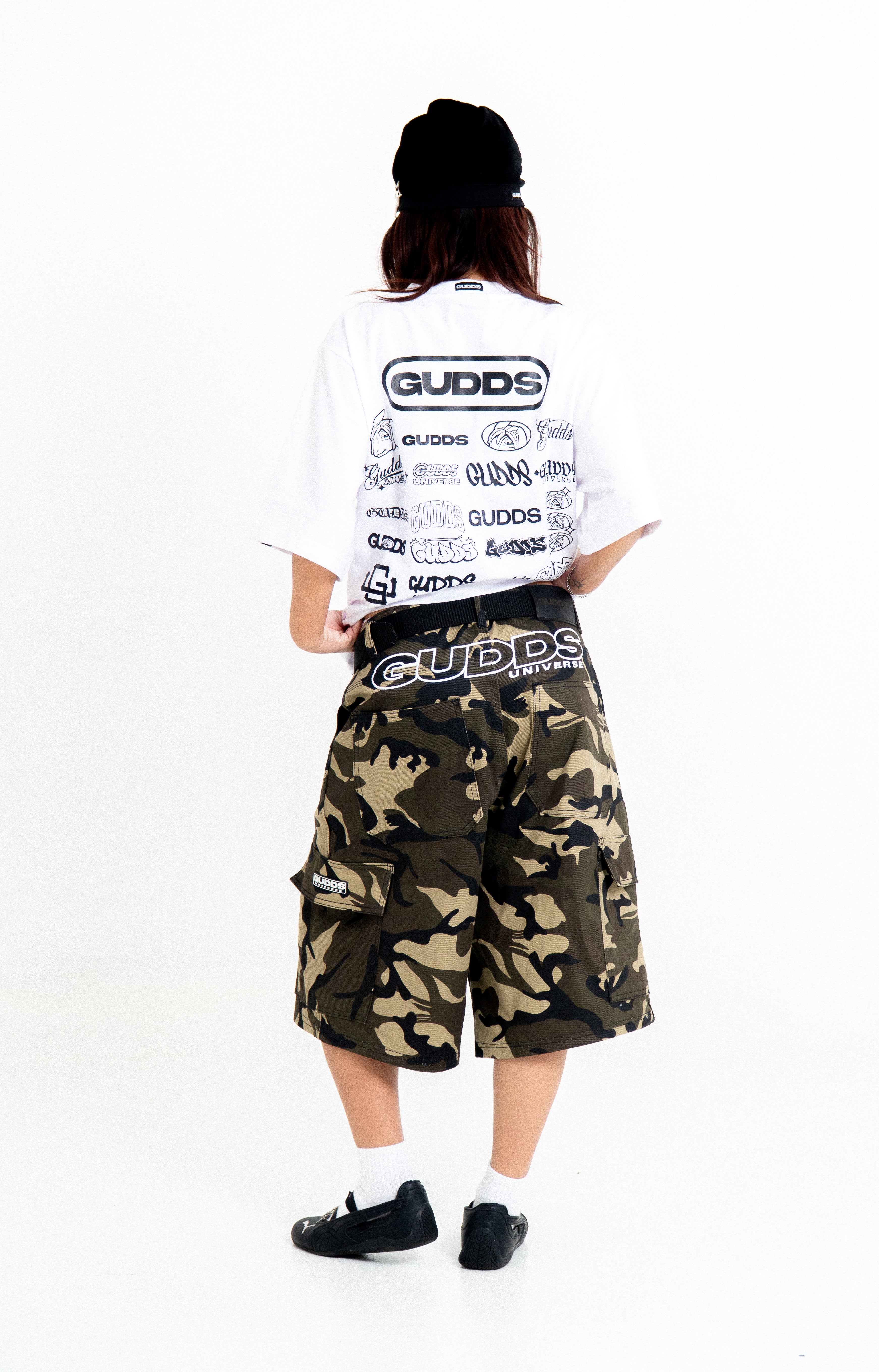 “EMBRO SCRIPT” 6 POCKET JORTS