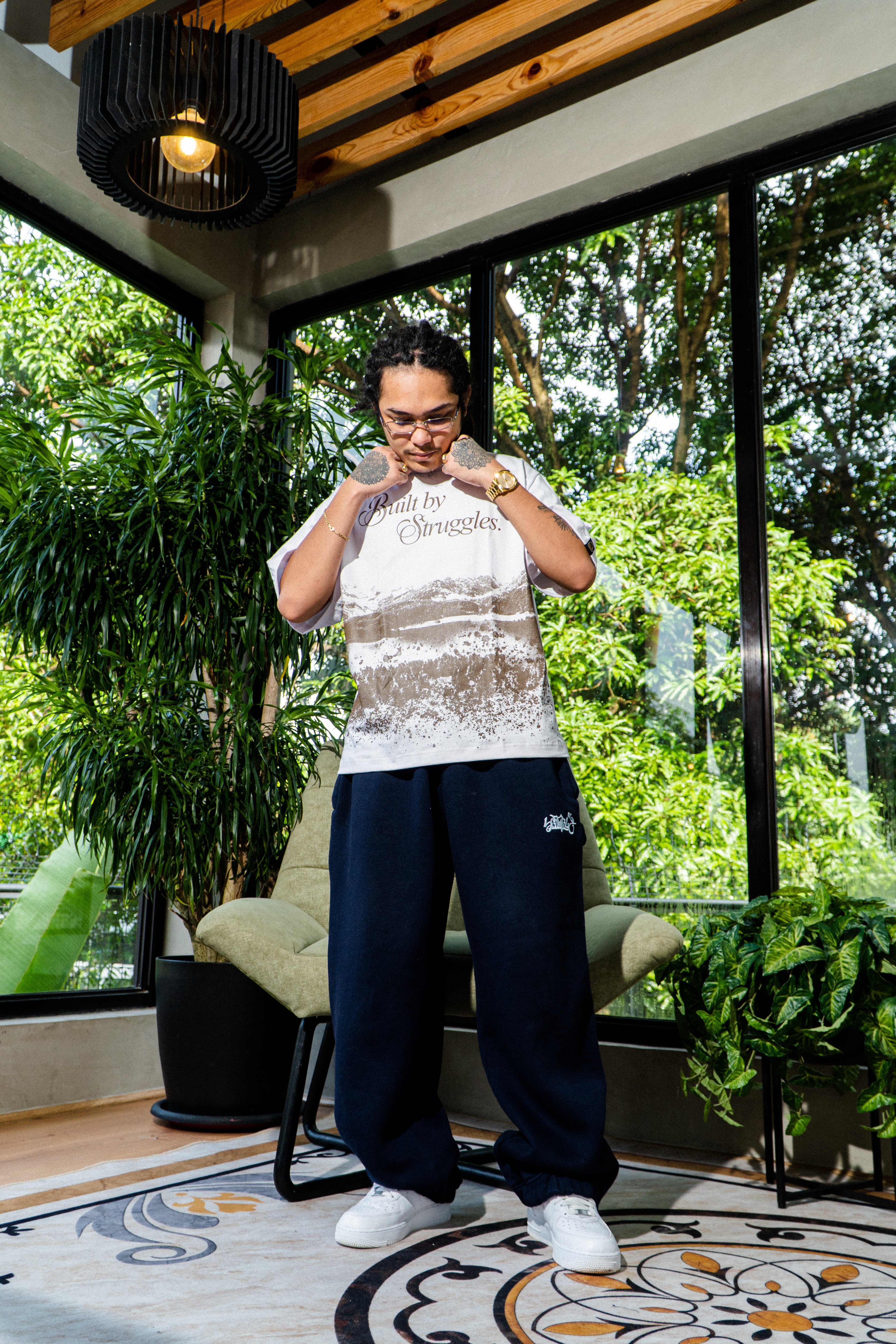 “BUILT BY STRUGGLES” GRAPHIC TEE