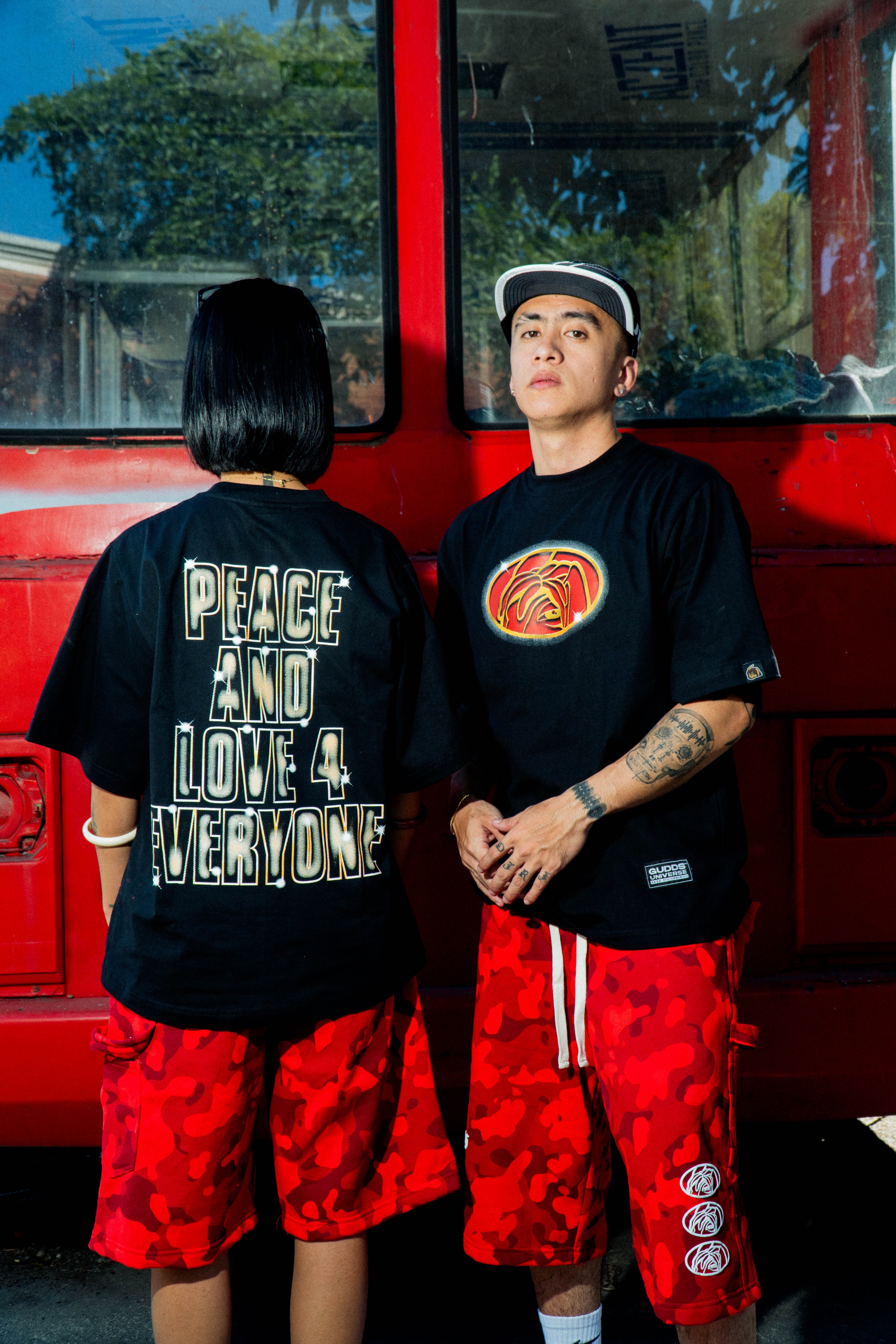 GUDDS - "OVAL GOLD LOVE" TEE