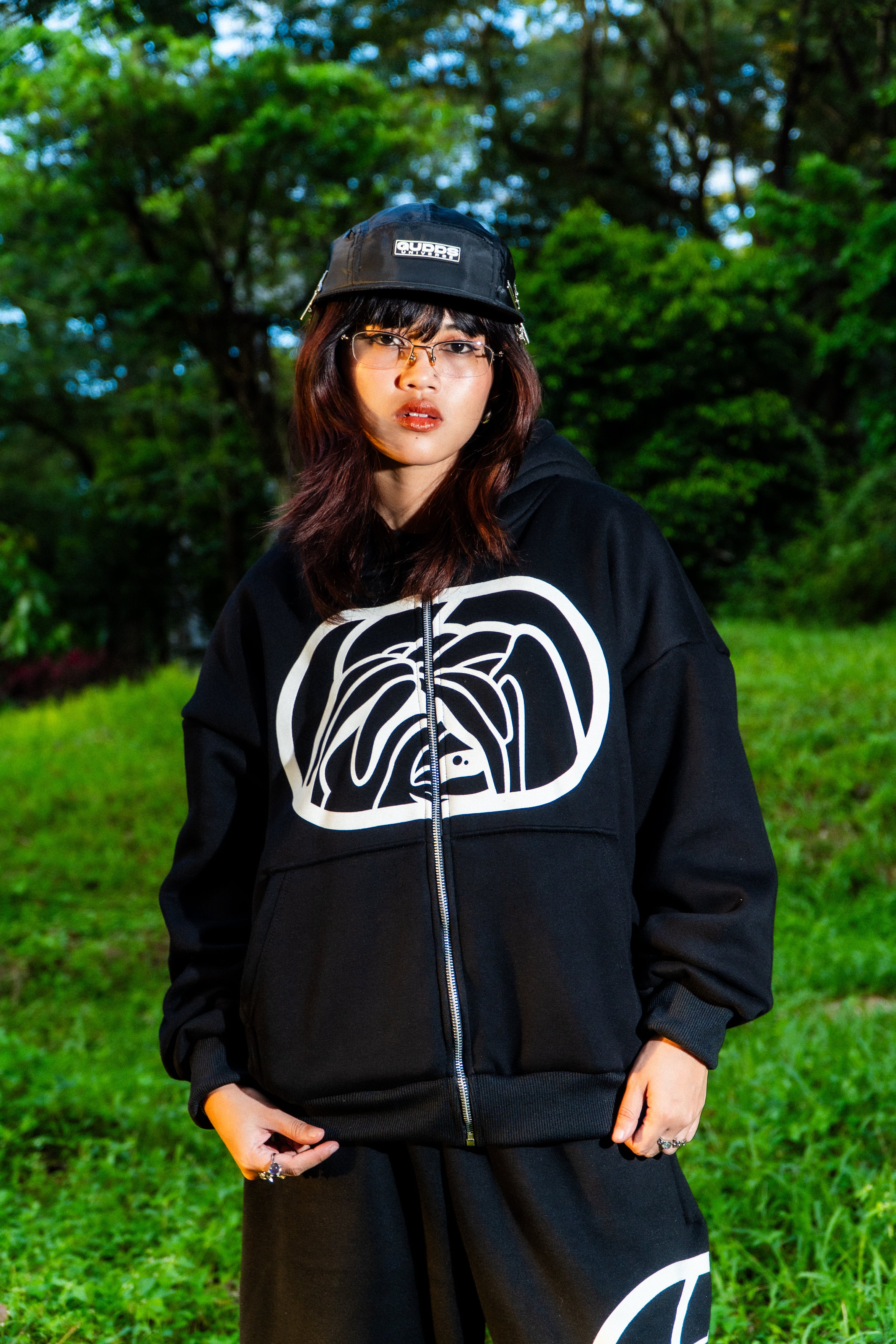 “CAPSOUL” ZIP UP HOODIE