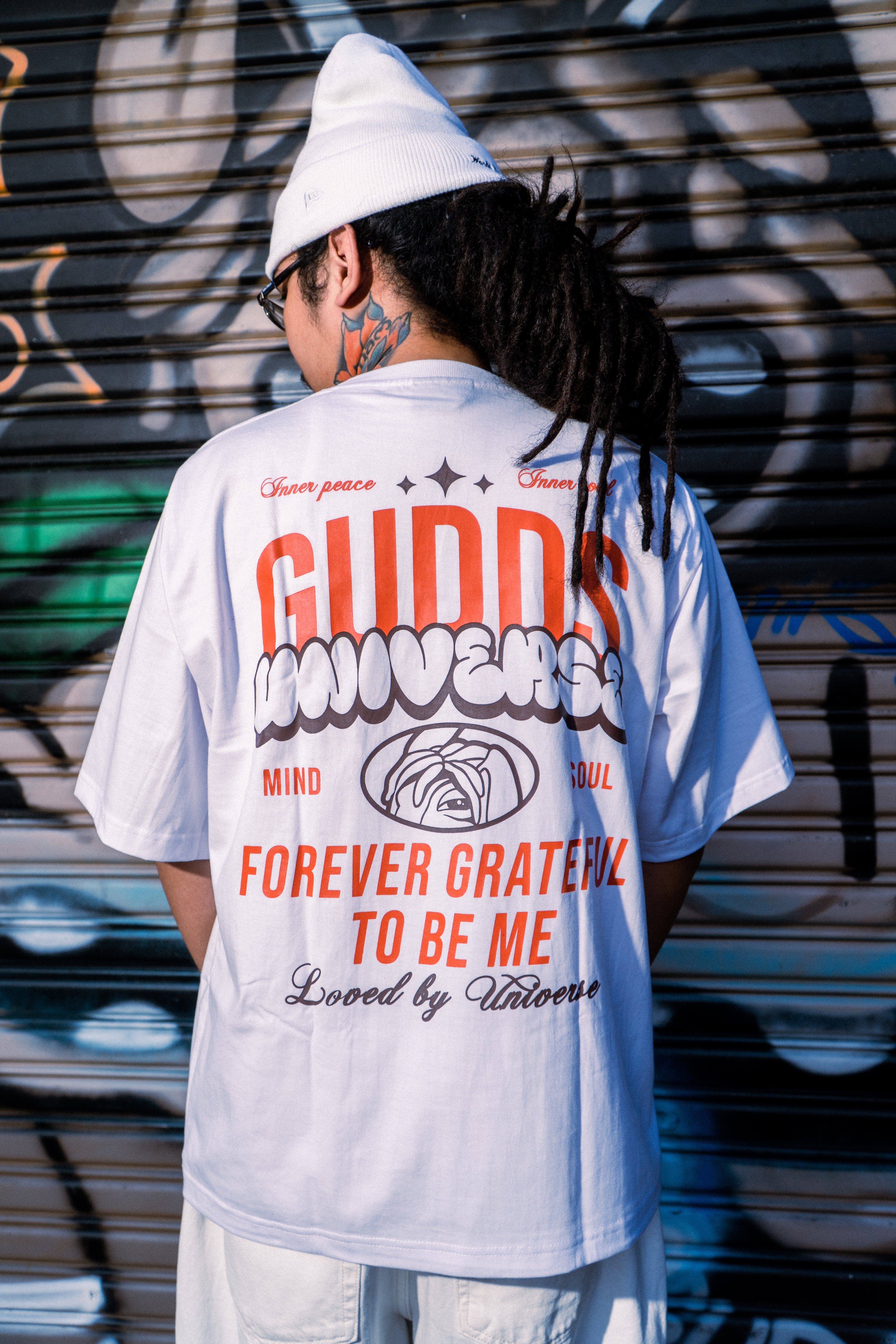 “GRATEFUL” GRAPHIC TEE