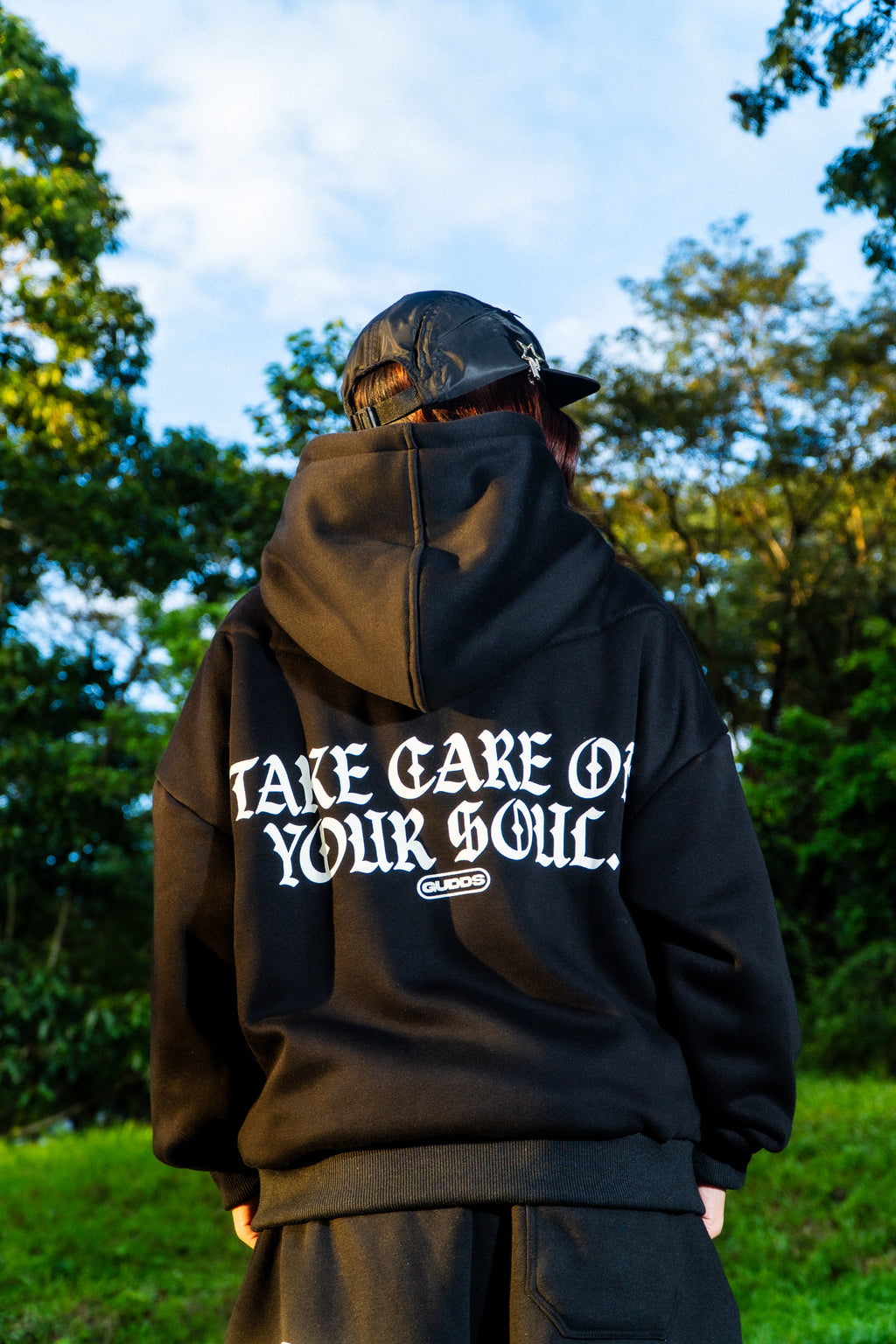 “CAPSOUL” ZIP UP HOODIE
