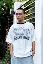 GUDDS UNIVERSE - "RISK & WIN" GRAPHIC TEE