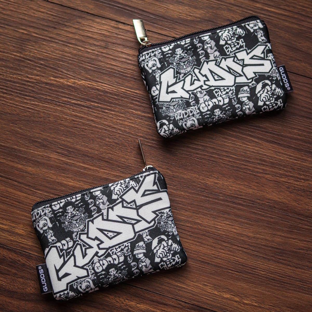 GUDDS "MULTIVERSE" COINPURSE