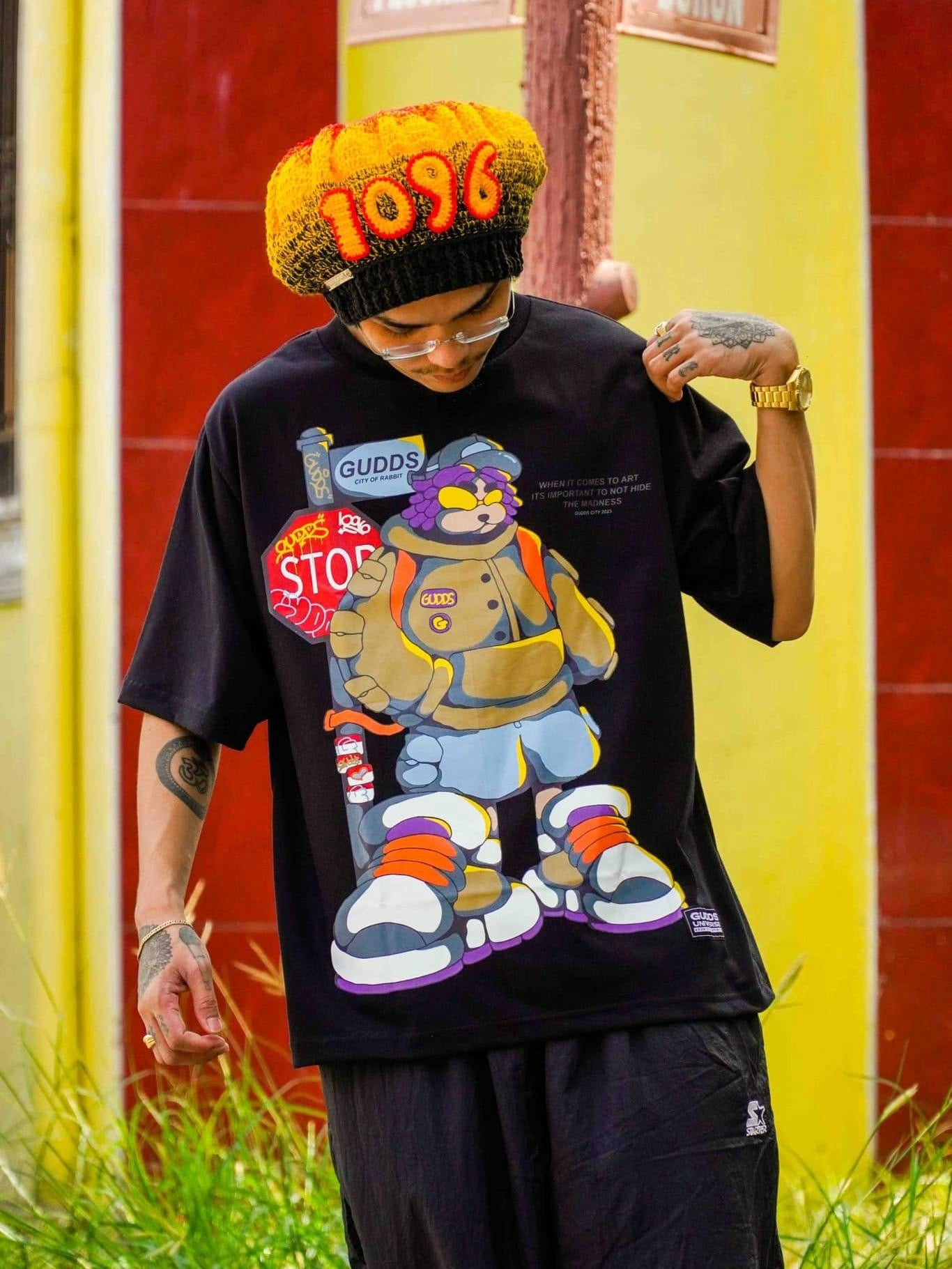 GUDDS UNIVERSE "GUDDS CITY" GRAPHIC TEE