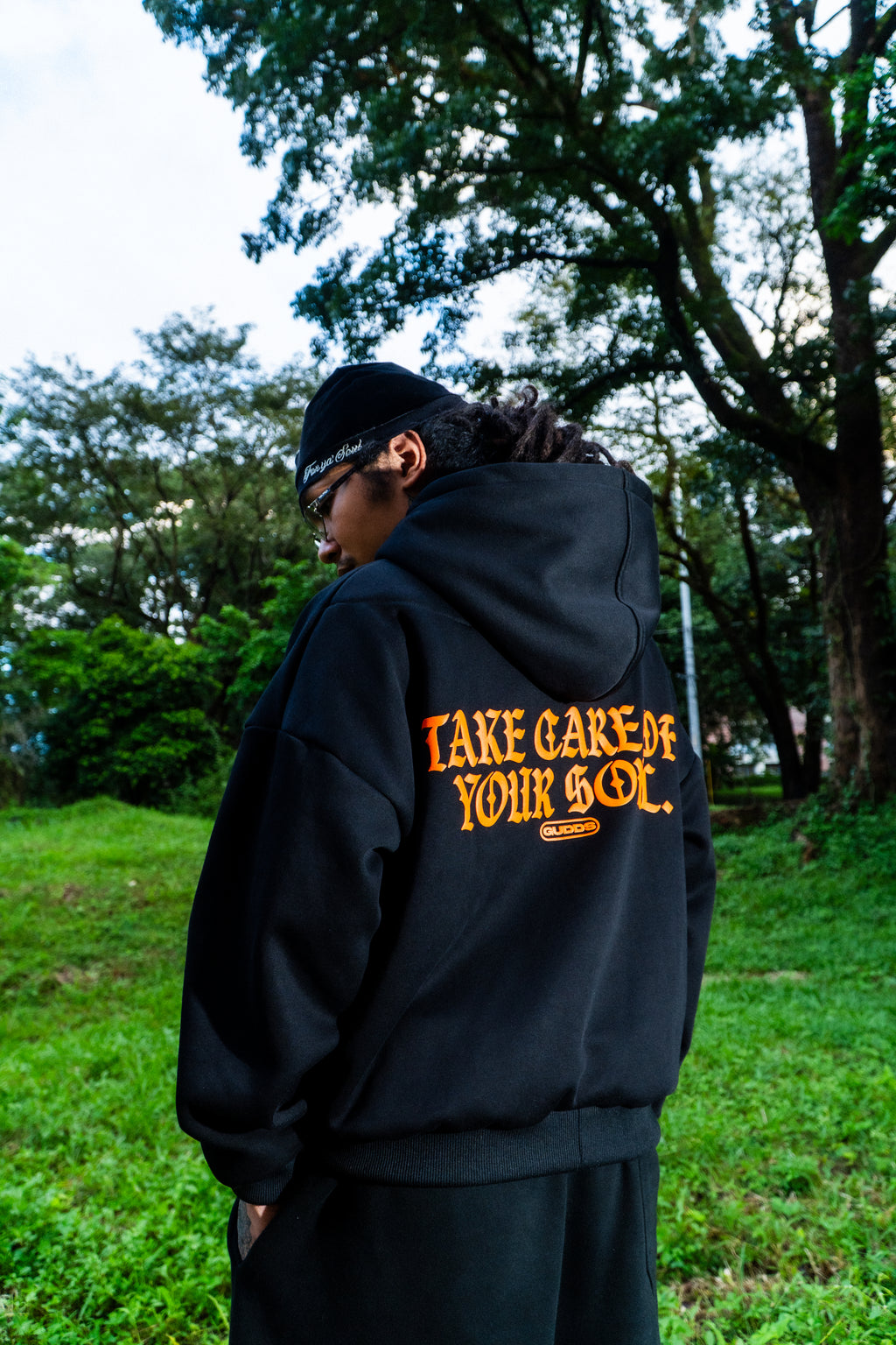 “CAPSOUL” ZIP UP HOODIE