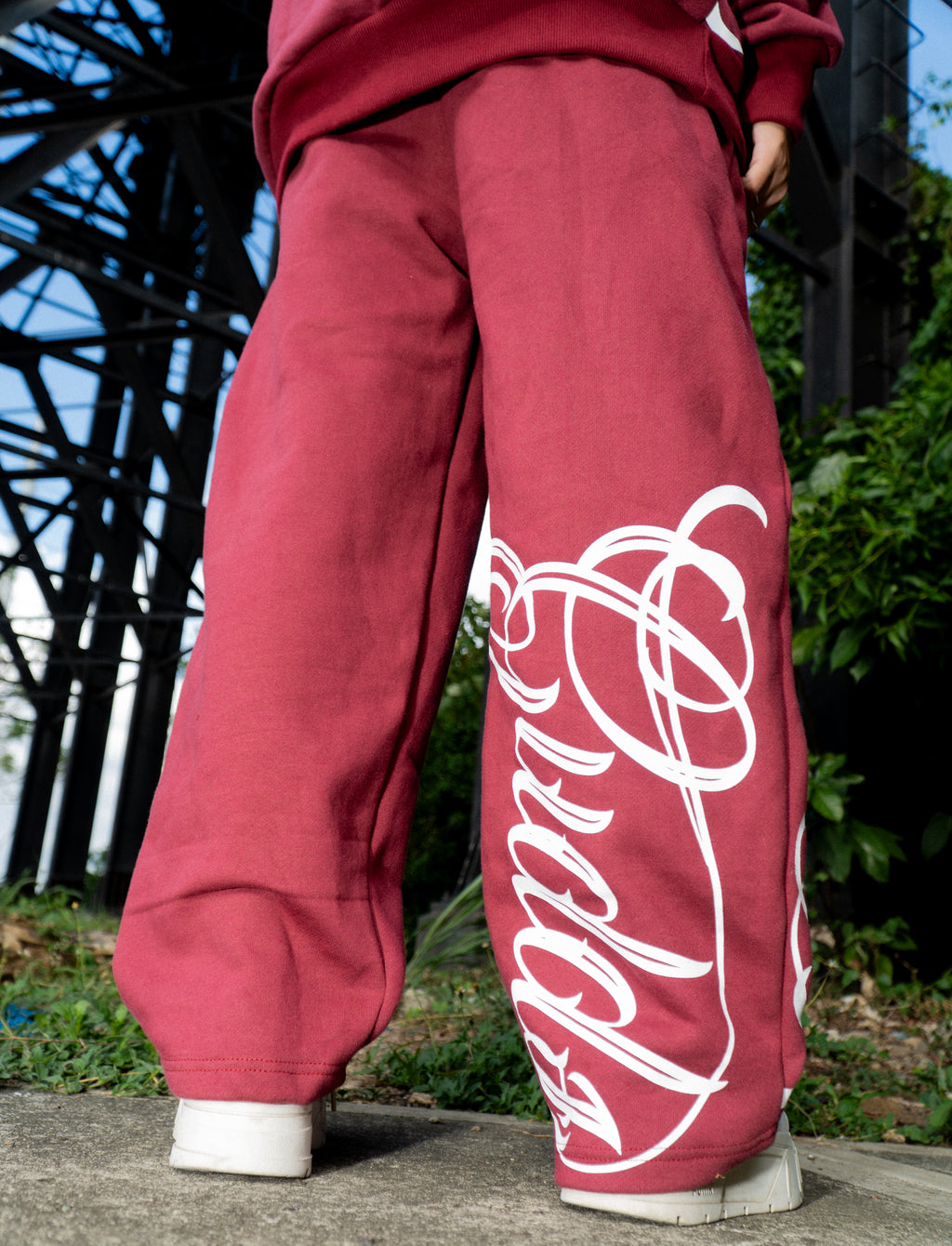 “CHICANO BIG FACE" SWEATPANTS