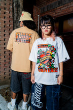 GUDDS UNIVERSE - "CARROT TRAD" GRAPHIC TEE