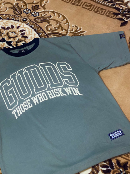 GUDDS UNIVERSE - "RISK & WIN" GRAPHIC TEE