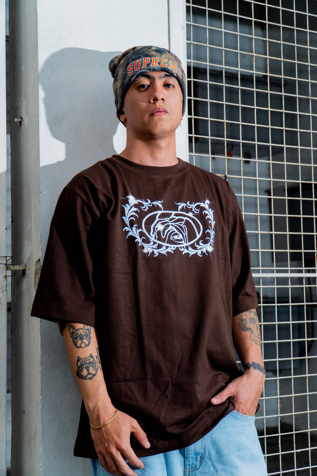 GUDDS UNIVERSE - "SILVER SPARKS" - GRAPHIC TEE