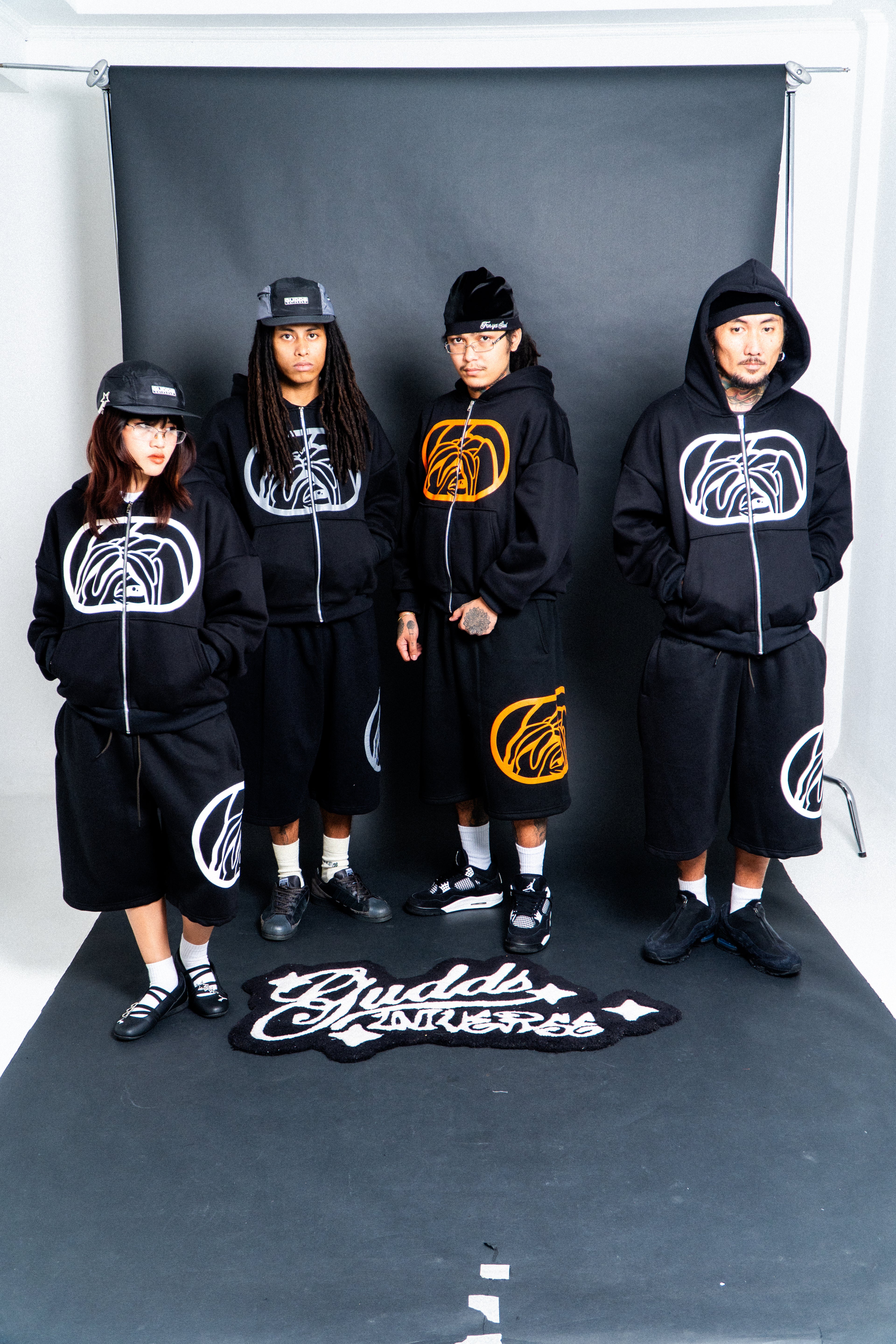 “CAPSOUL” ZIP UP HOODIE