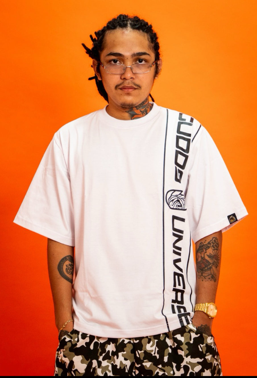 “RACE TEE” GRAPHIC TEES