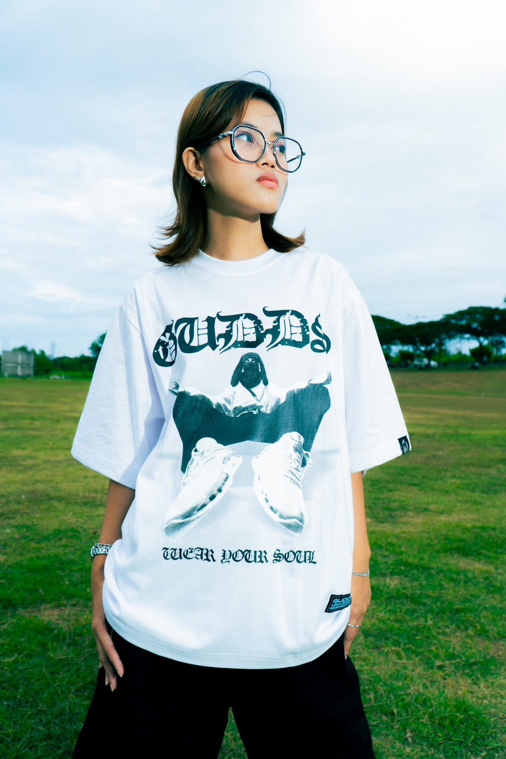 GUDDS UNIVERSE "WEAR YOUR SOUL" - BOXY FIT TEE