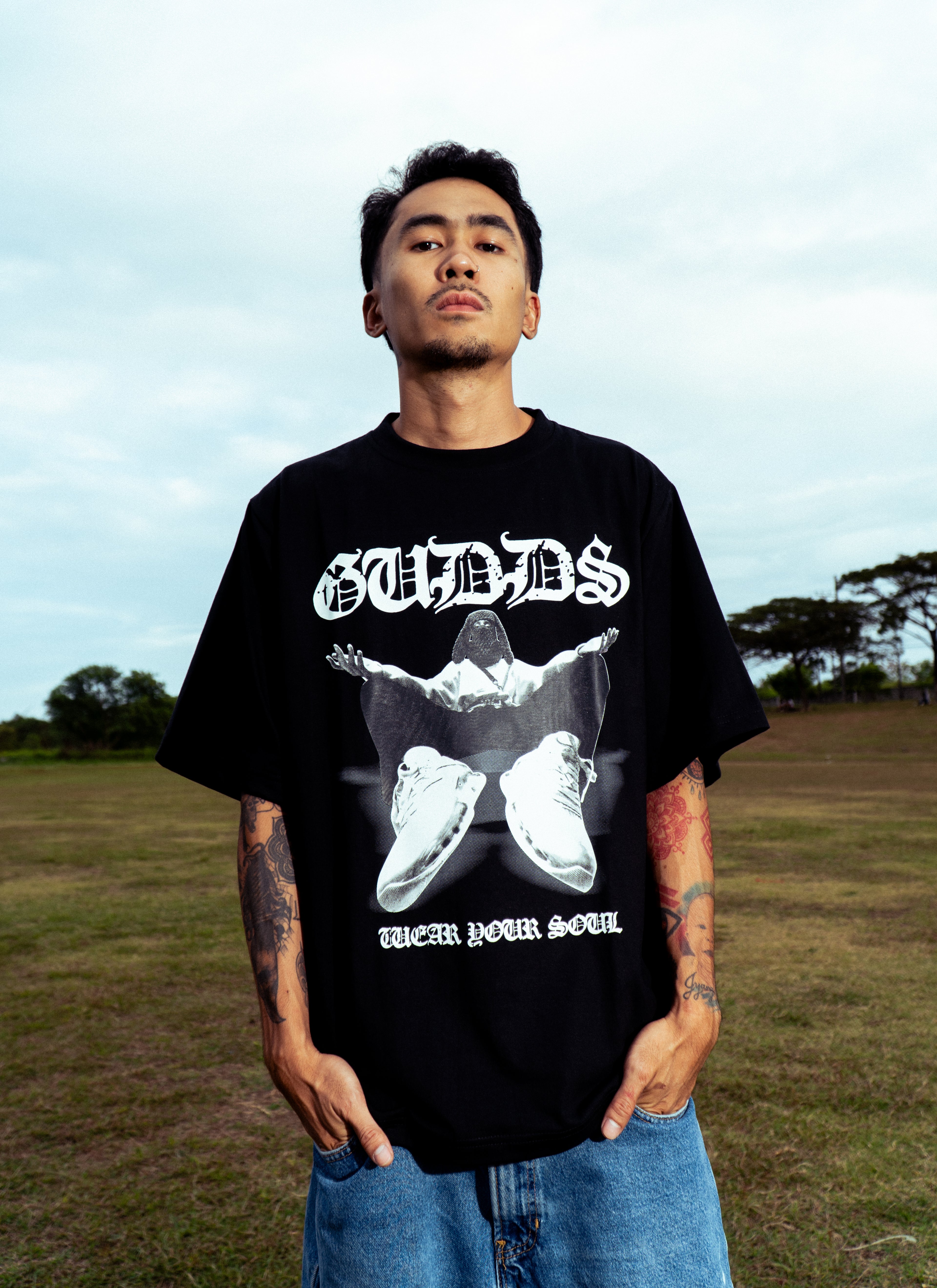 GUDDS UNIVERSE "WEAR YOUR SOUL" - BOXY FIT TEE