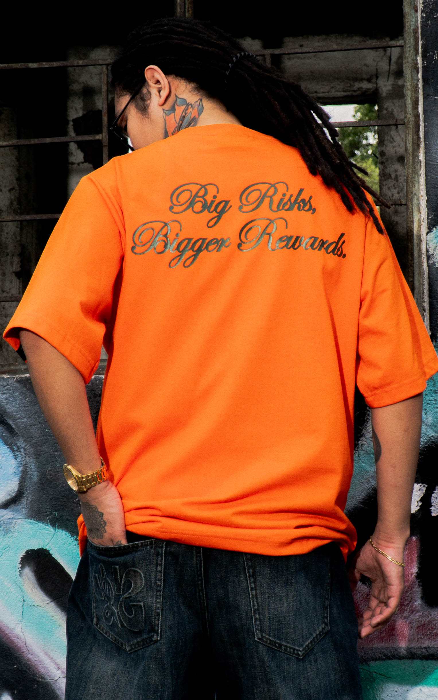 GUDDS "SIDE OVAL" LOGO TEE SHIRT