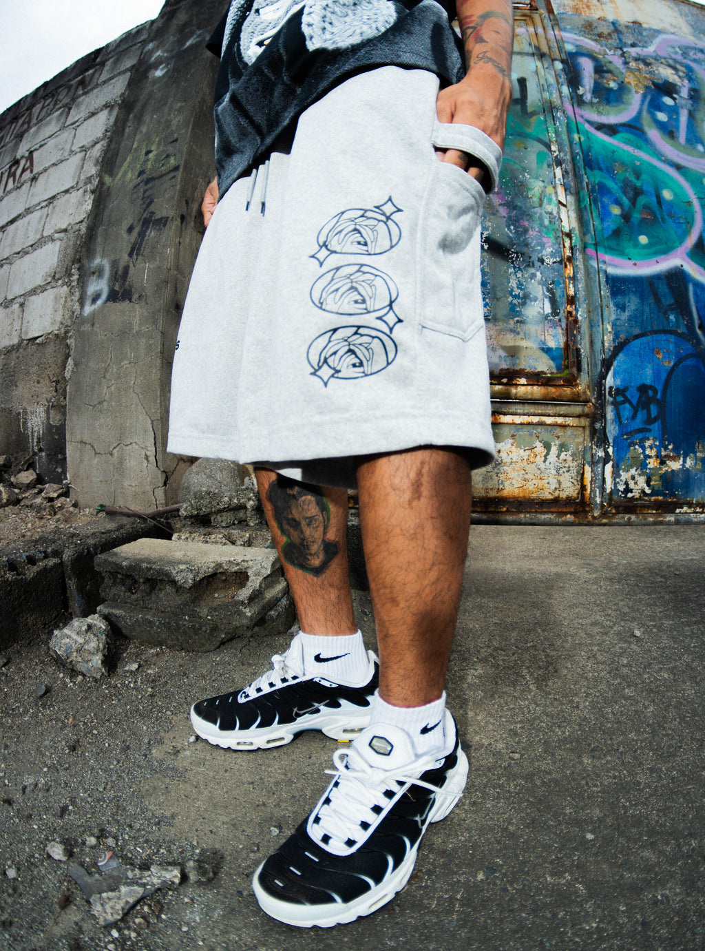 GUDDS "SPARK" SWEATSHORT