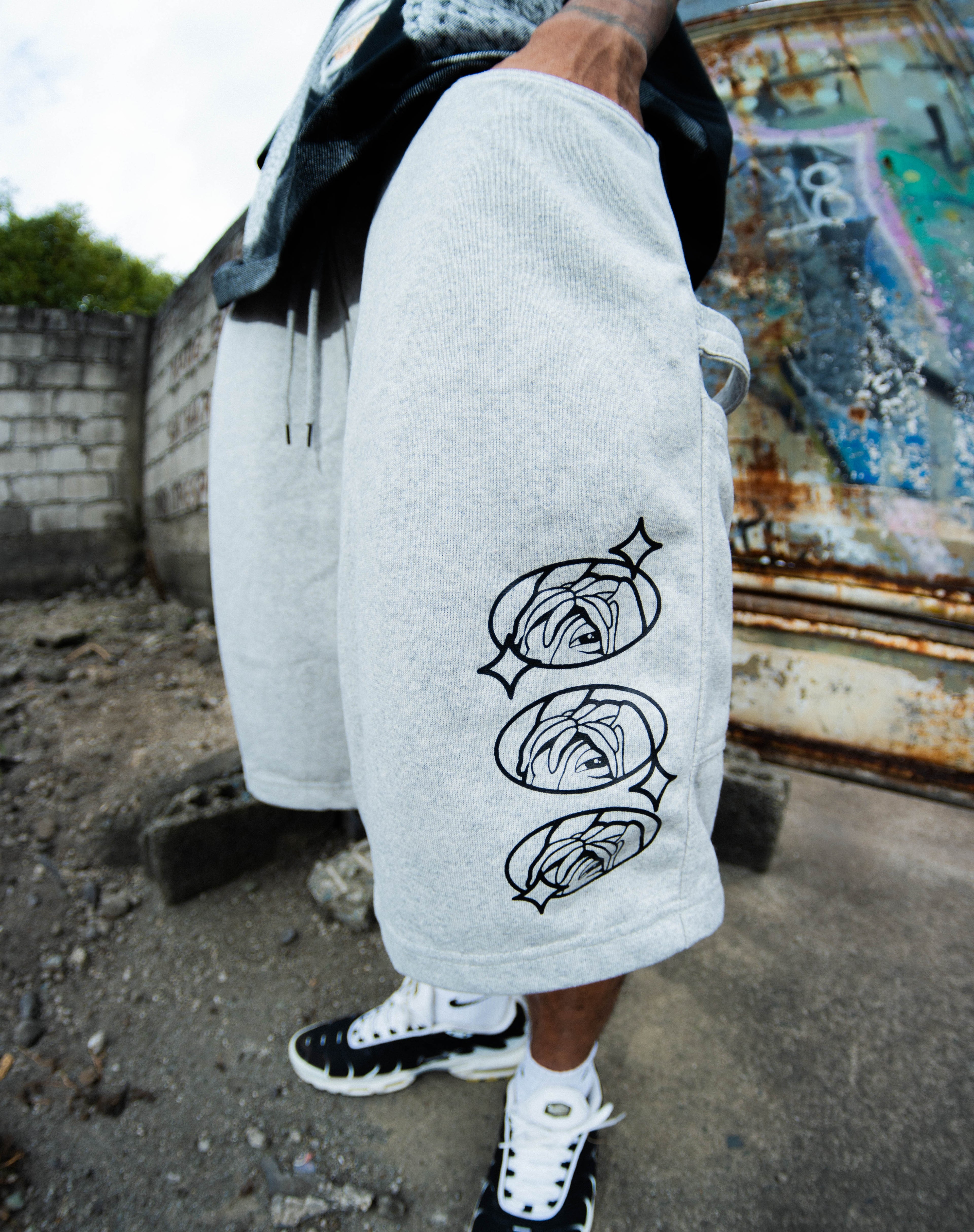 GUDDS "SPARK" SWEATSHORT