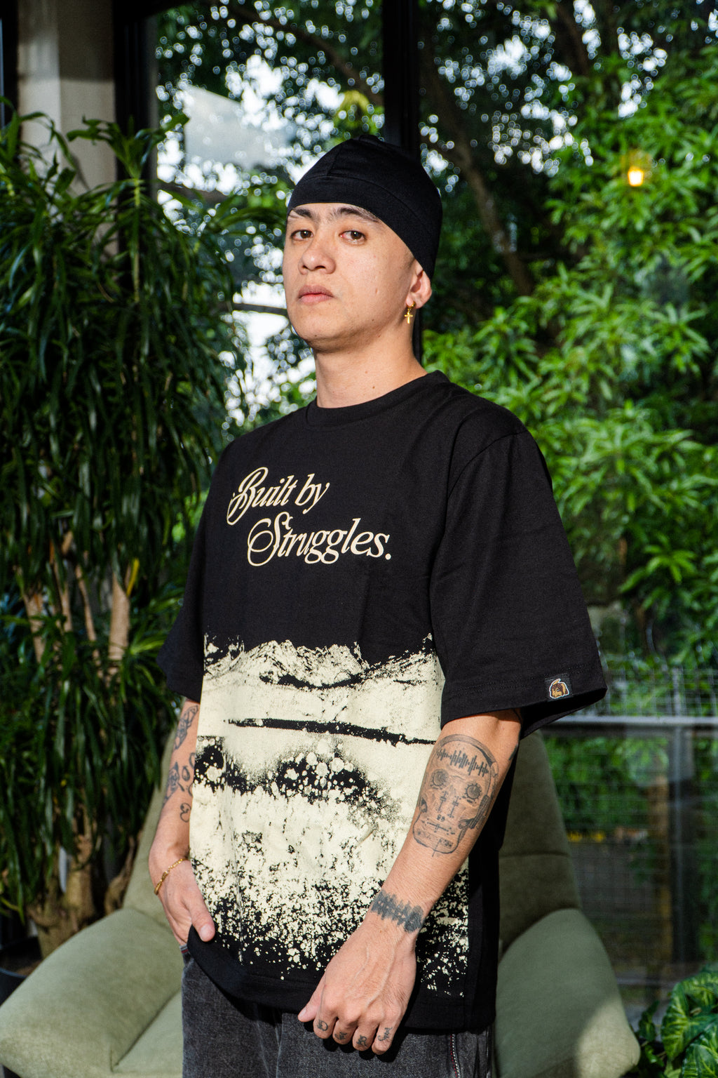 “BUILT BY STRUGGLES” GRAPHIC TEE