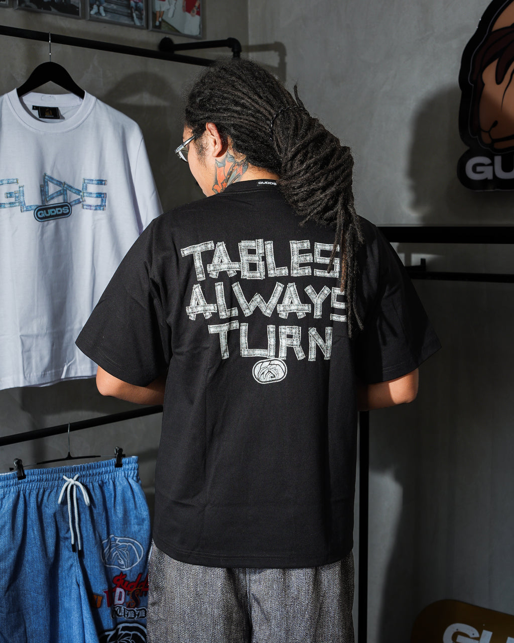 “TABLES TURN” TEE