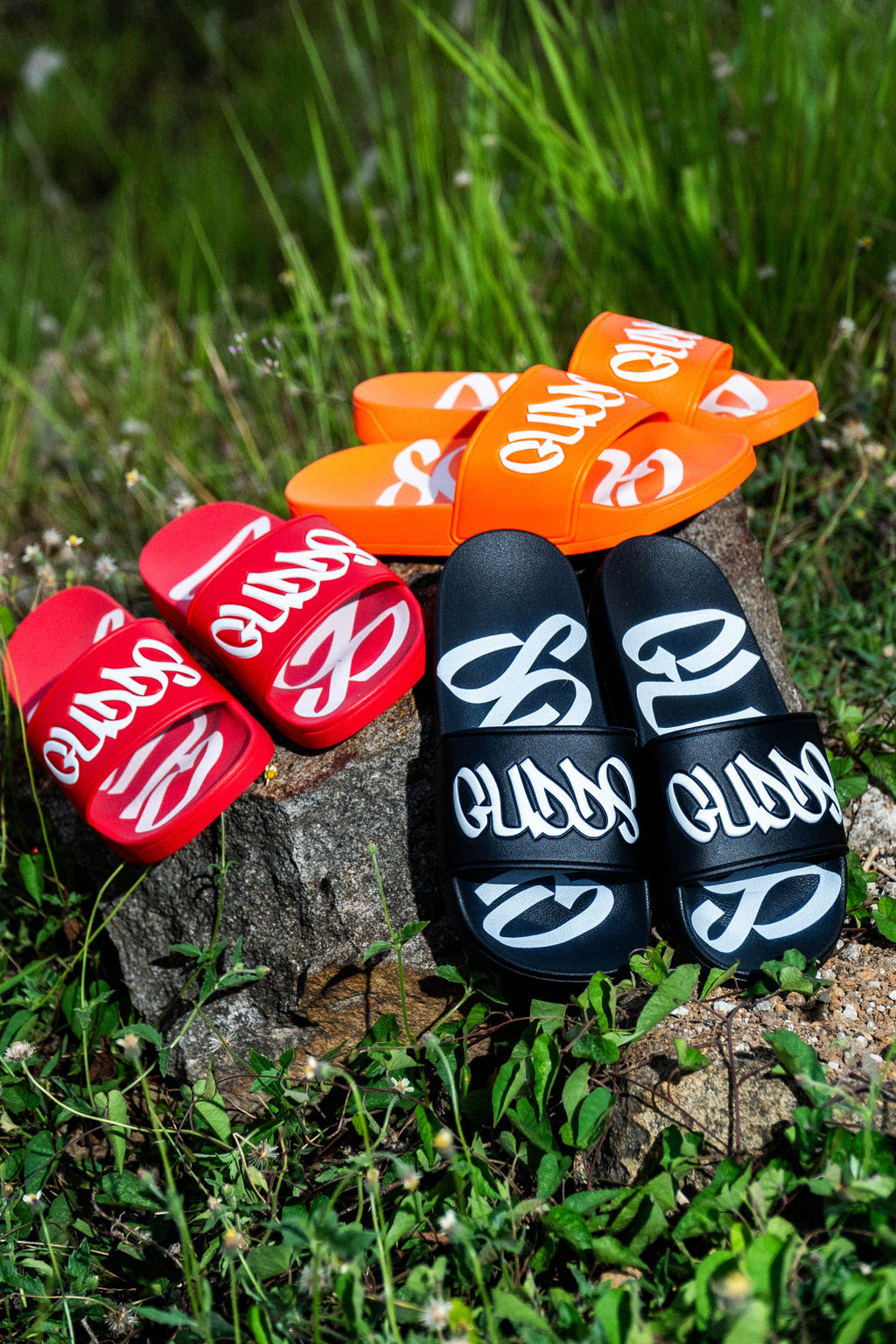 GUDDS "GRAFFITI" LOGO SLIDES