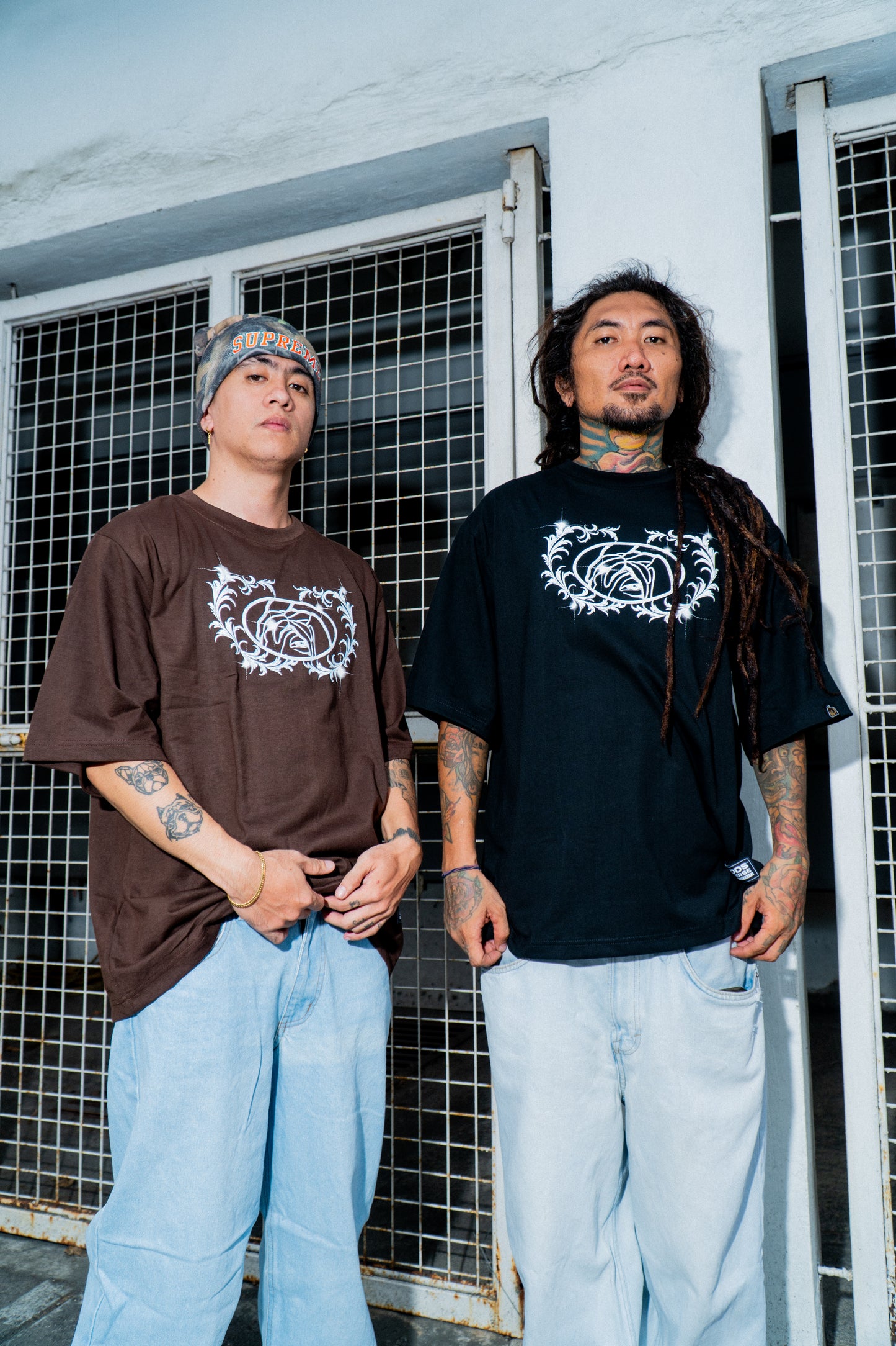 GUDDS UNIVERSE - "SILVER SPARKS" - GRAPHIC TEE