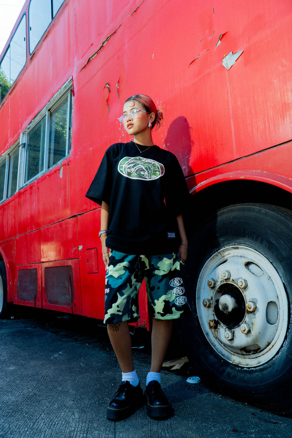 GUDDS - "OVAL CAMO" TEE (NEVER NOT MOVING)