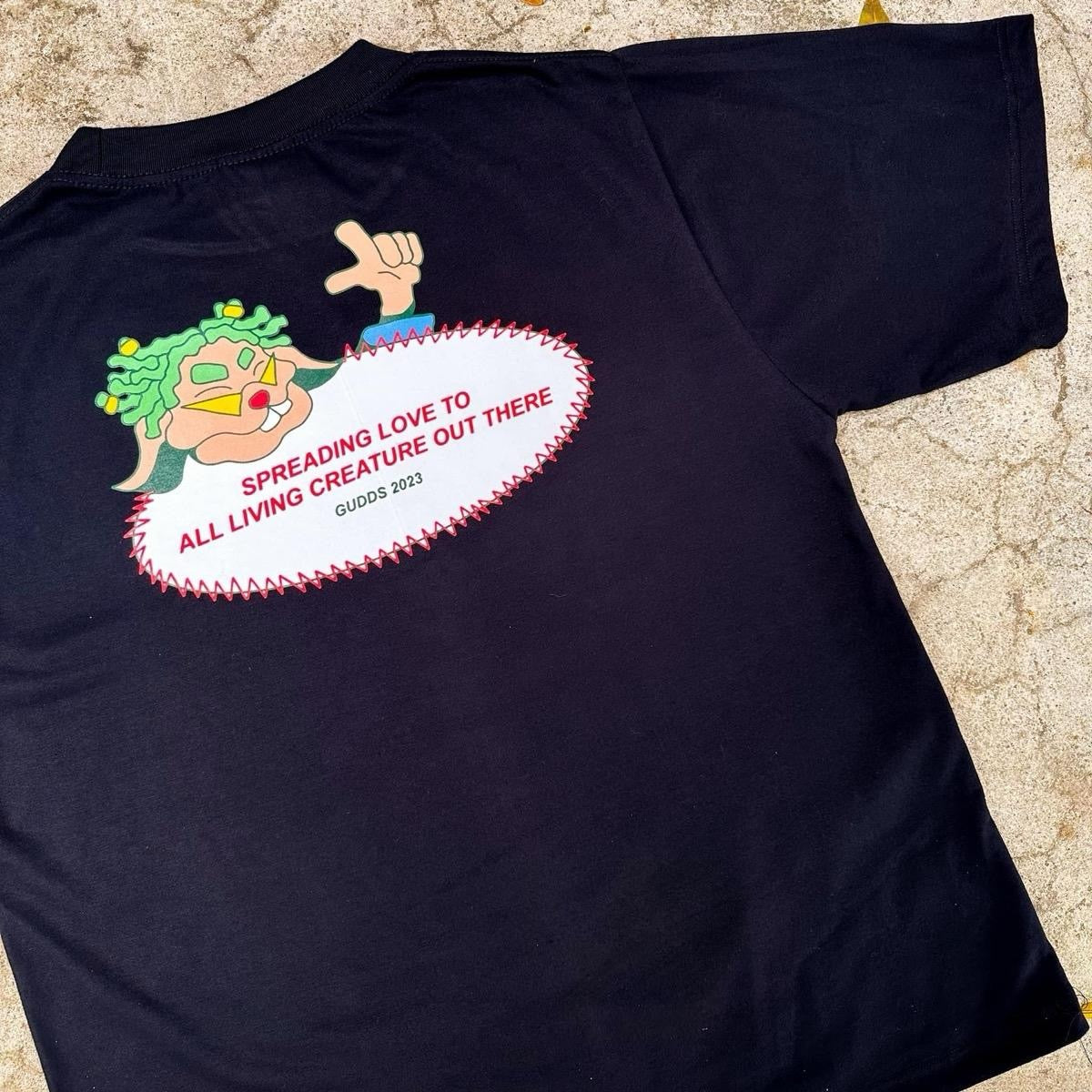 GUDDS UNIVERSE "GUDDS FOR ALL" GRAPHIC TEE