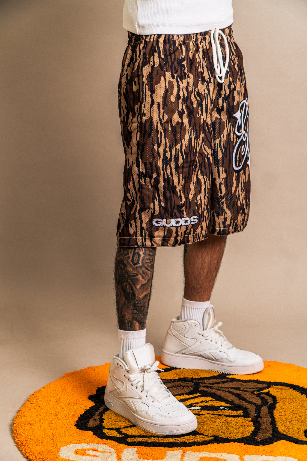 “CAMOU” DESIGN MESH SHORTS