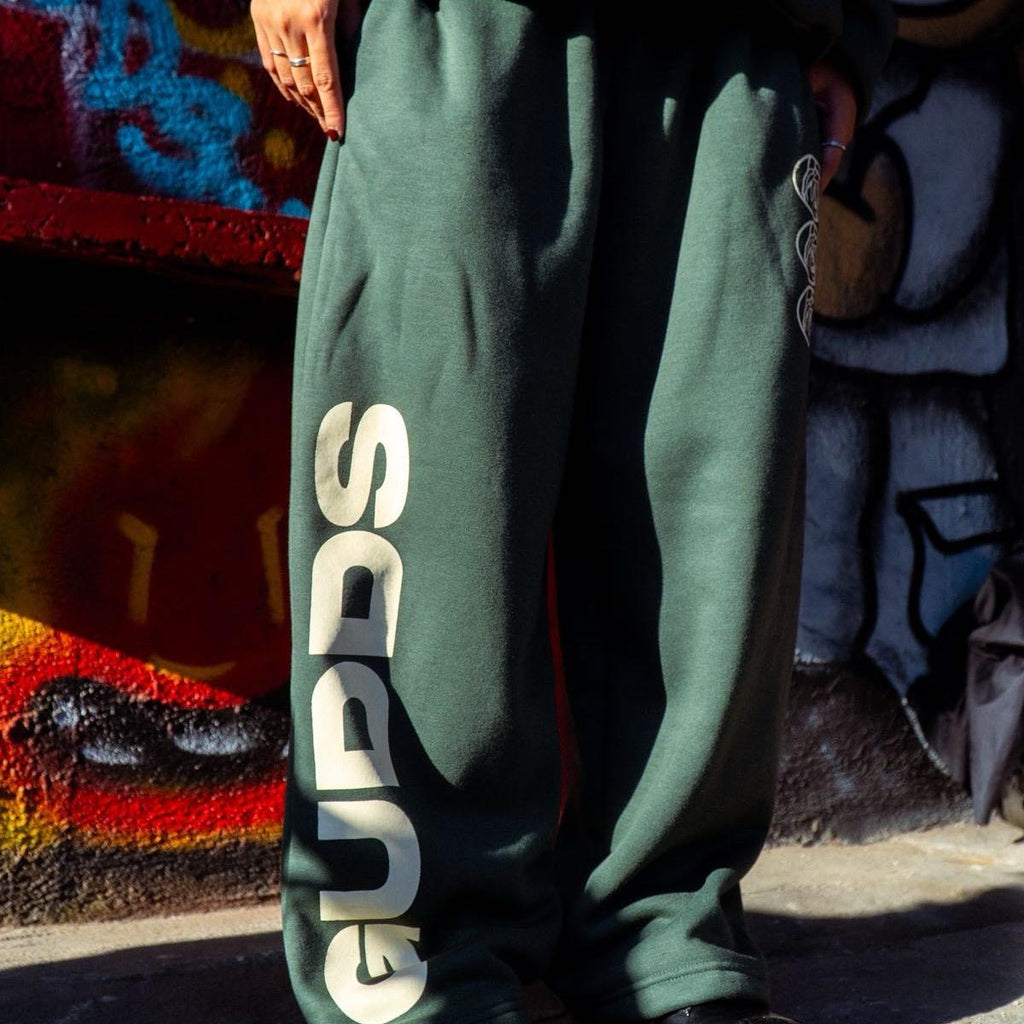GUDDS UNIVERSE "COZY" BAGGY SWEATPANTS