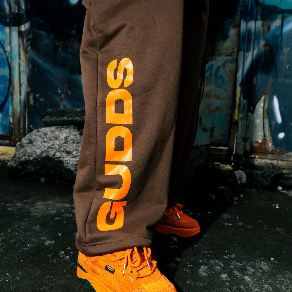GUDDS UNIVERSE "COZY" BAGGY SWEATPANTS