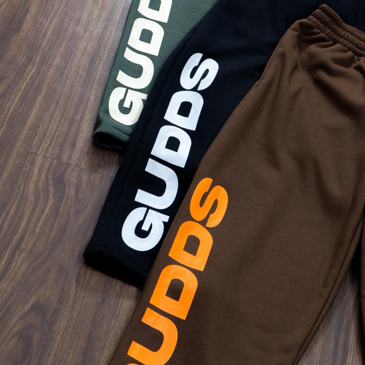 GUDDS UNIVERSE "COZY" BAGGY SWEATPANTS